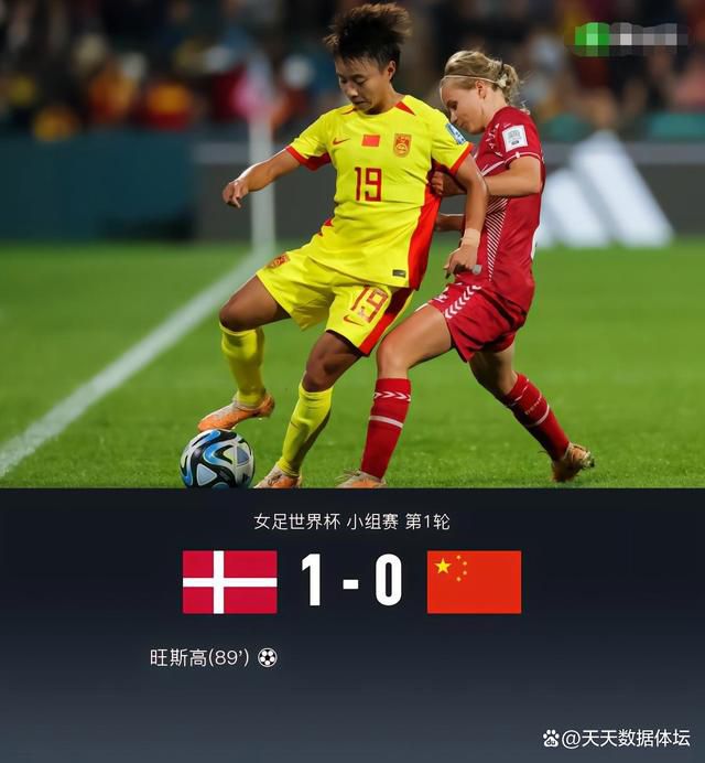 活动现场，寡姐与乔贝贝 乔贝贝加盟新一部《侏罗纪世界》 有望合作寡姐！