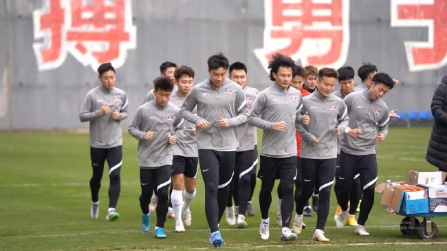 2025-10-17 在大城市独自打拼的你，是否会产生“卷不动”的疲惫感？
