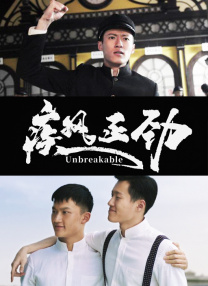 舒淇穿着女神裙亮相迷倒一片，戴着代言的品牌眼镜摆出各种专业模特pose显敬